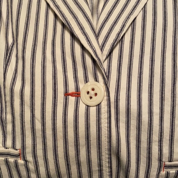 CAbi pinstripe cream/blue blazer size 8 - Picture 6 of 9